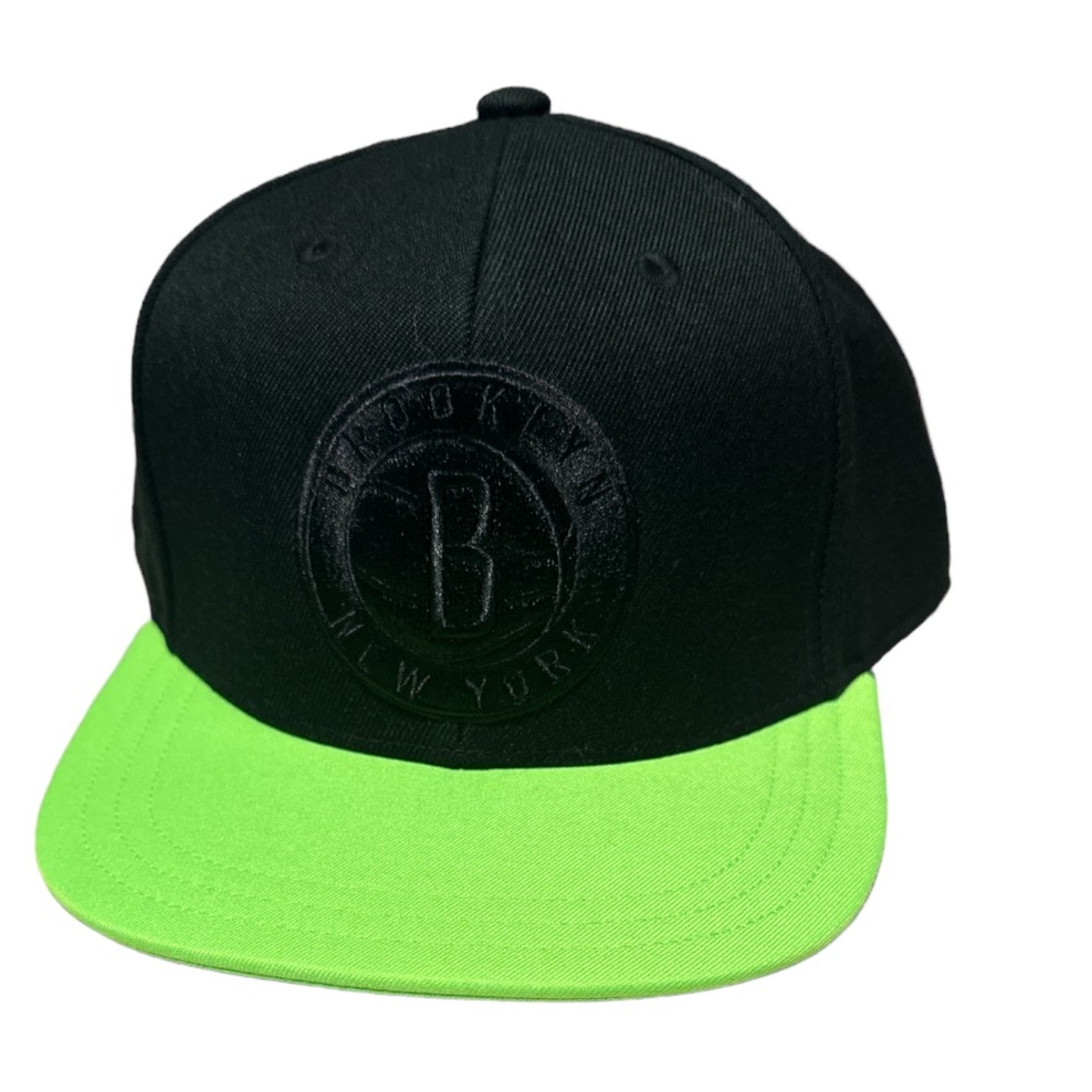 NWT Brooklyn Nets NBA Adidas neon hat